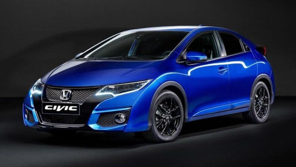 Omladená Honda Civic vo verzii Sport