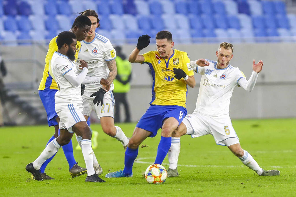 na snimke - ŠK Slovan Bratislava - FC DAC 1904 Dunajská Streda - Fortuna Liga 2019-2020