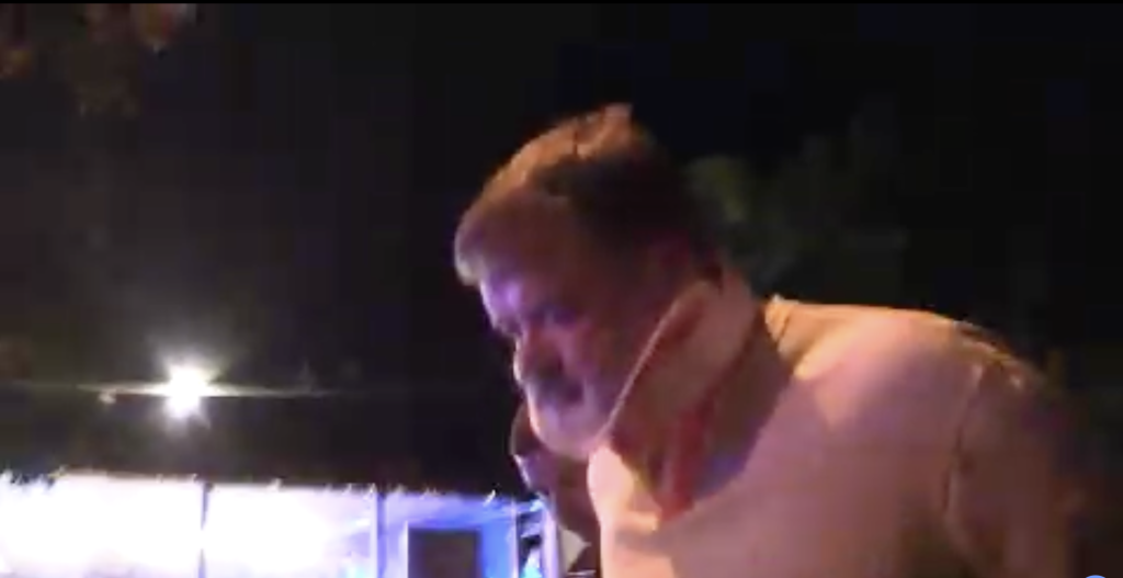 Generálny sekretár deaflympijského výboru bol k policajtom po desivej nehode, ktorú spôsobil, nepríjemný a vulgárny.