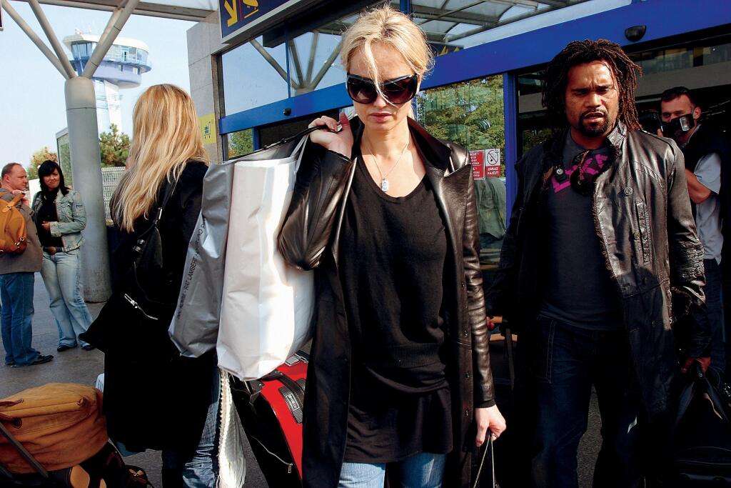 Adriana Sklenaříková a exmanžel Christian Karembeu