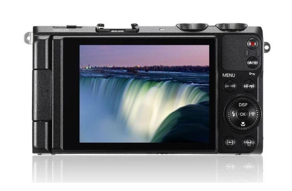 Samsung EX2F: Miniatúrny profikompakt
