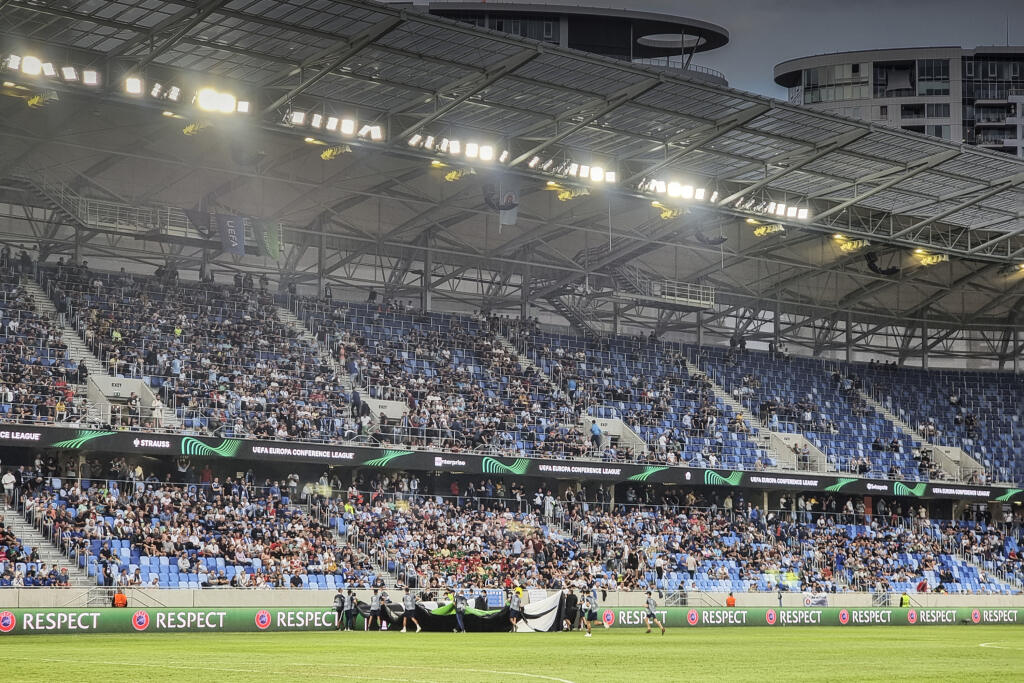 Do Trnavy sa chystá podporiť Slovanistov vyše 500 fanúšikov.