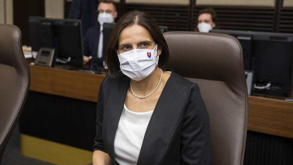Na snímke ministerka spravodlivosti SR Mária Kolíková počas mimoriadneho rokovania BR SR o situácii na Ukrajine v Bratislave 25. januára 2022. FOTO TASR - Jaroslav Novák