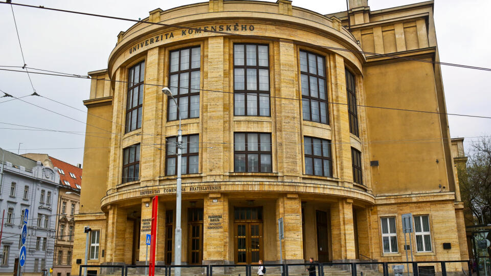 Univerzita Komenského v Bratislave sa ako jediná slovenská univerzita dostala do svetového rebríčka RUR (Round University Ranking).