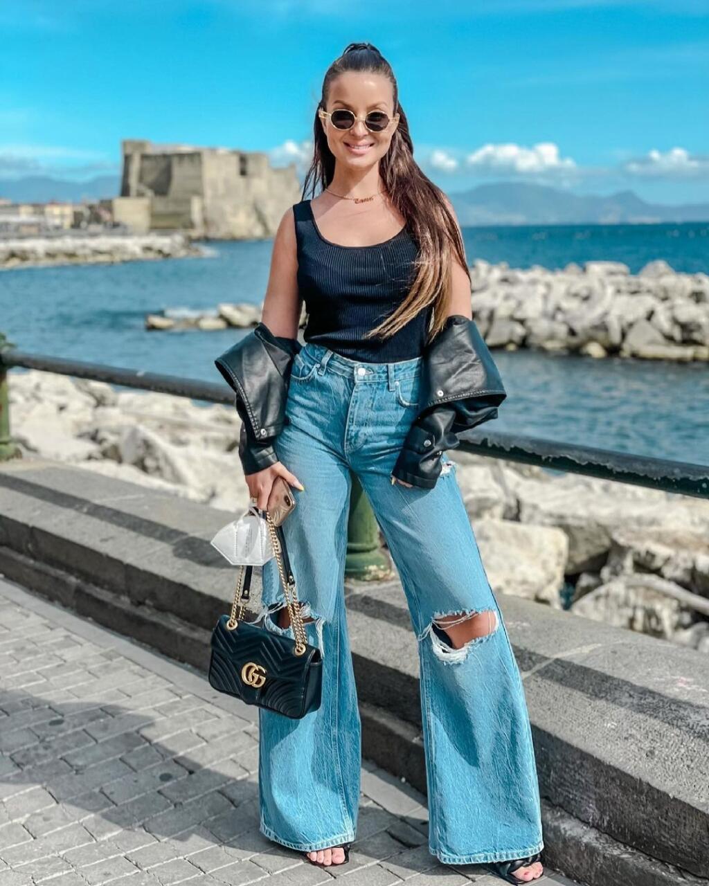 Veronika Nízlová sa pýši sexi postavičkou.