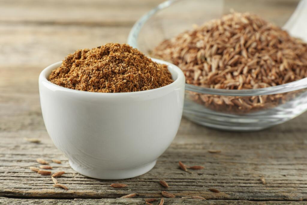 Caraway,(persian,Cumin),Powder,And,Dry,Seeds,On,Wooden,Table,