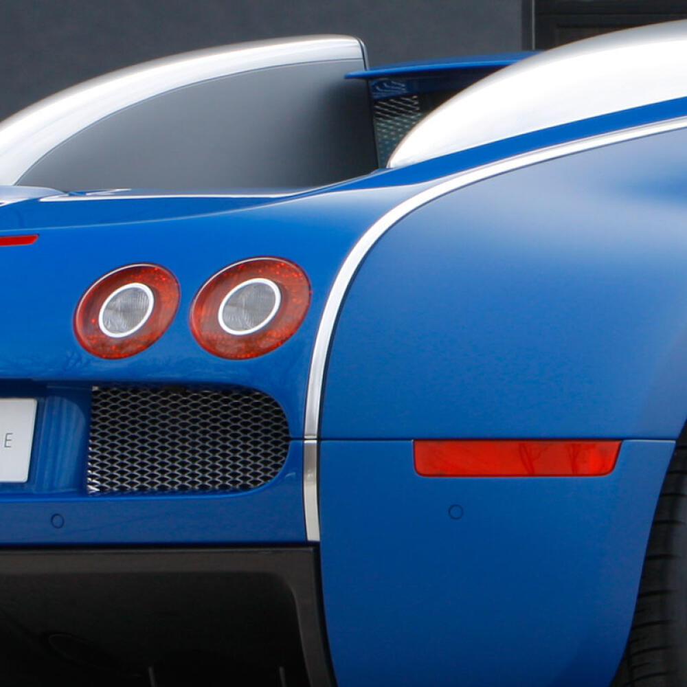 Bugatti Veyron.