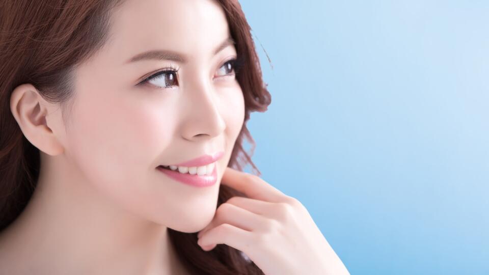 Beauty woman with health skin