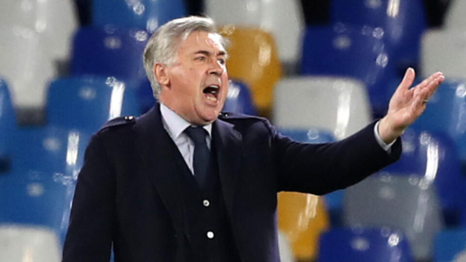 Carlo Ancelotti v poslednom zápase proti Genku.