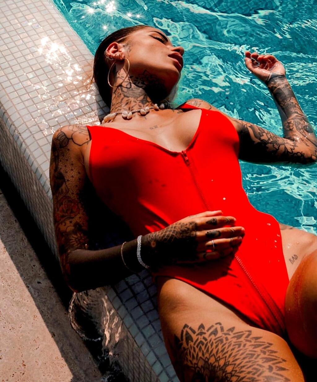 Zoe Cristofoli sa preslávila najprv ako blogerka, Dnes je už aj úspešnou modelkou