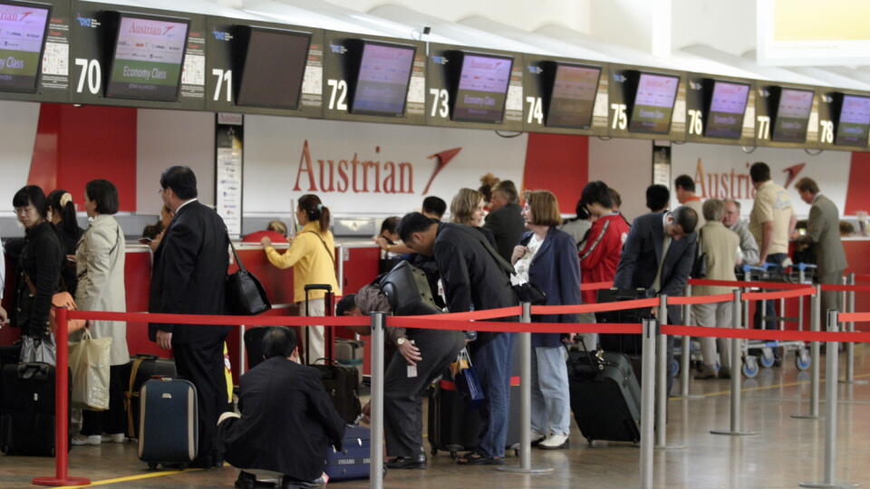 pôvodný súbor:Schwechat letisko003.JPG