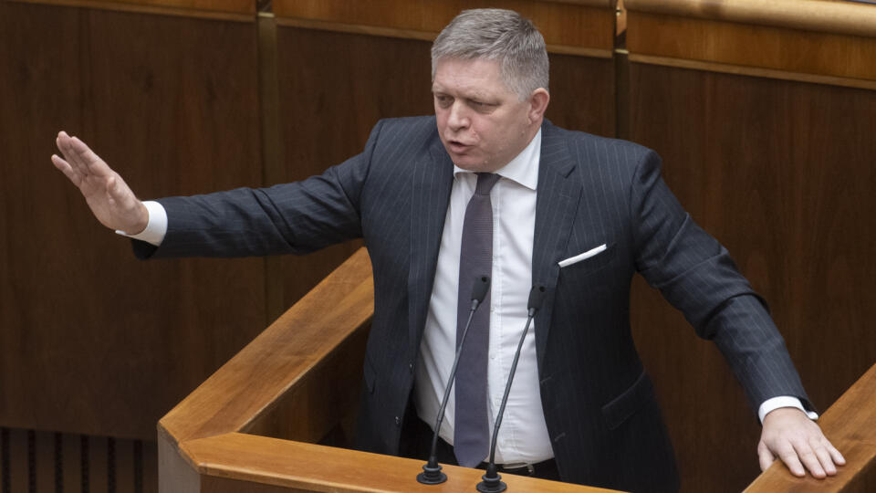 Na snímke poslanec NRSR Robert Fico (Smer-SD) rozpráva počas 78. schôdze NRSR 24. januára 2023 v Bratislave. FOTO TASR - Martin Baumann