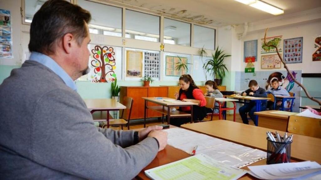 Veľké lustrovanie učiteľov. Do roka musia všetci preukázať svoju bezúhonnosť