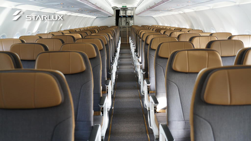 Interiér superluxusného lietadla spoločnosti Starlux Airlines