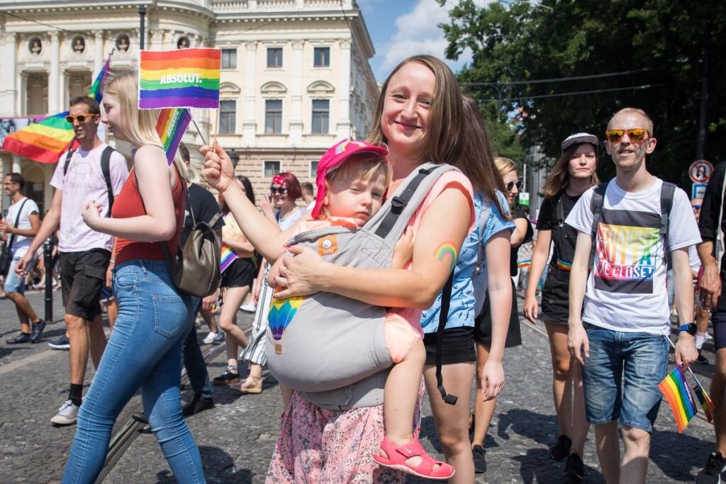 Mladí LGBTI ľudia odchádzajú do zahraničia, upozornil Dúhový Pride