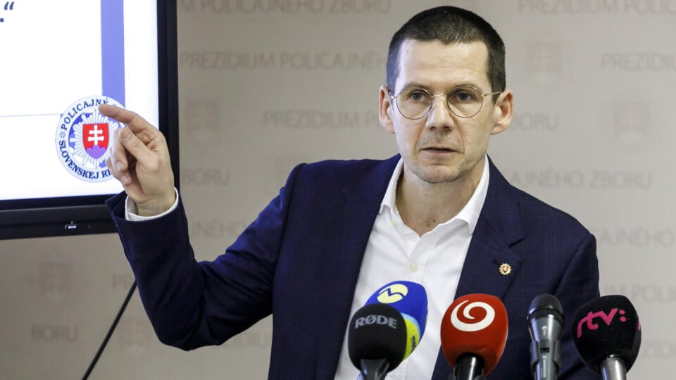 Na snímke prezident Policajného zboru Štefan Hamran počas tlačovej konferencie Prezídia Policajného zboru SR na tému Nevzdávajte sa, v Bratislave 15. marca 2023. FOTO TASR - Dano Veselský