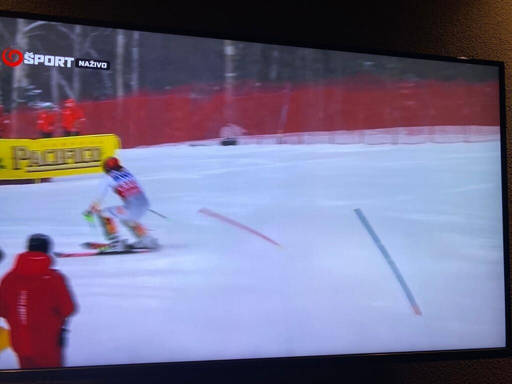 Petra Vlhová sa len tak tak vyhla pádu