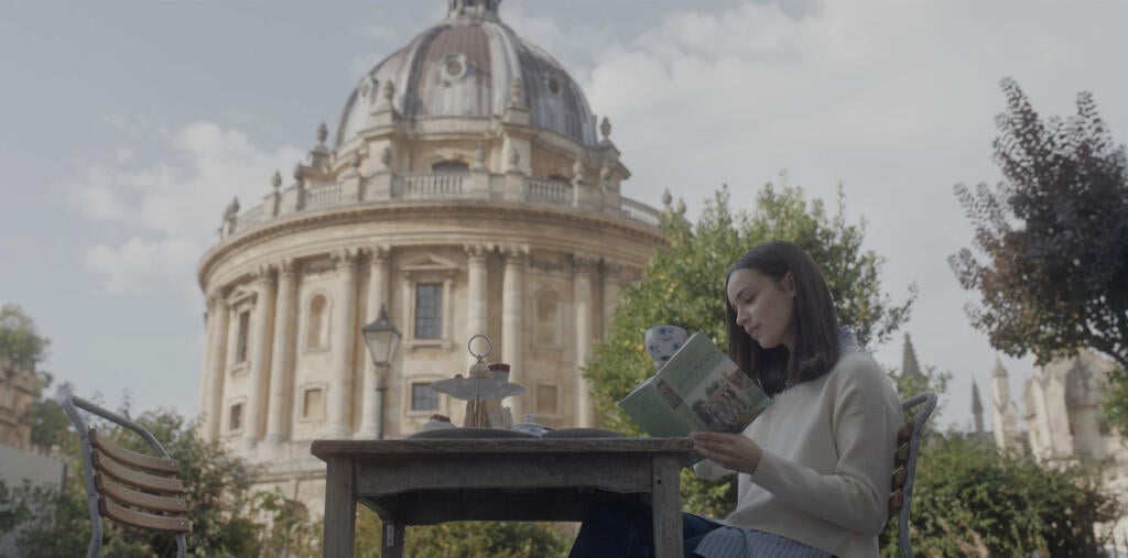 Sofia Carson očarí v romantickej novinke My Oxford Year.