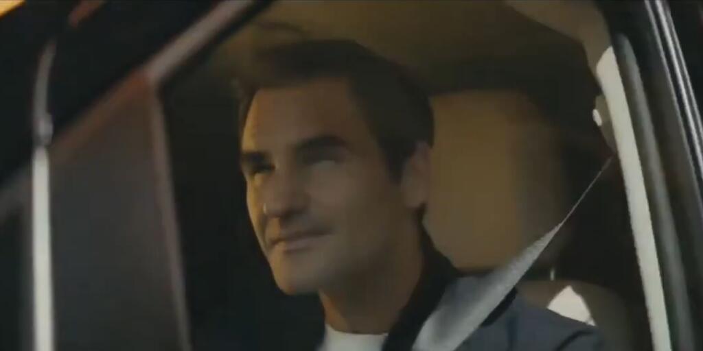Federer je najnovšie hlavnou hviezdou novej reklamy Mercedesu, ktorá už uzrela svetlo sveta. Na natáčaní nechýbala ani slovenská manželka Mirka.