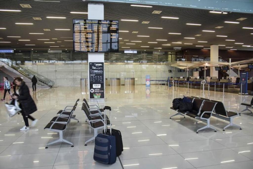 ONLINE: Koronavírus je už v celej Únii. Pacient v Košiciach sa má lepšie