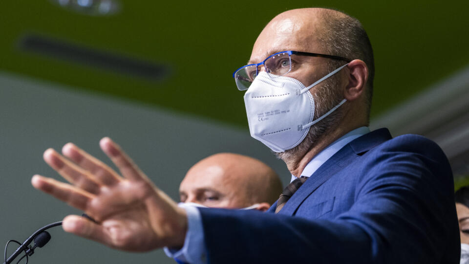 Predseda SaS, podpredseda vlády a minister hospodárstva Richard Sulík (na snímke) informuje o tom, že podal demisiu na tlačovej konferencii. Demisiu doručil prezidentke SR Zuzane Čaputovej. V Bratislave 22. marca 2021. FOTO TASR - Jaroslav Novák