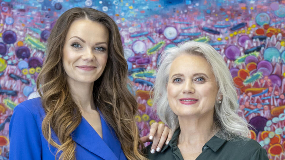 Symptomedica clinic - súkromná klinika zameraná na mikrobióm čreva. Na snímke zľava je Ing. Lenka Cermanová a Soňa Chamillová, spolumajiteľky a kontateľky kliniky.
