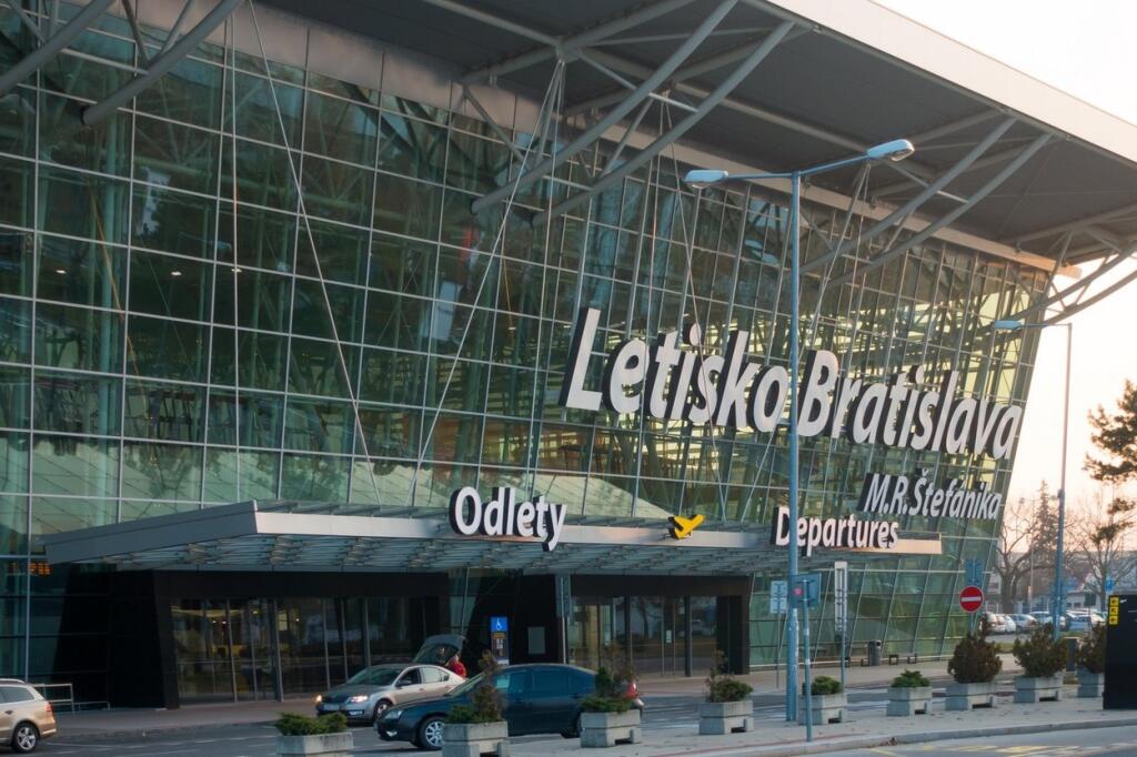 Letisko Milana Rastislava Štefánika v Bratislave