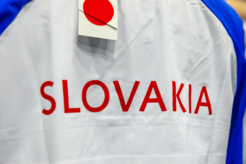 Slovenský olympijský a športový vybor predstavil voľnočasové a športové oblečenie pre členov slovenskej výpravy na OH Tokio 2020.