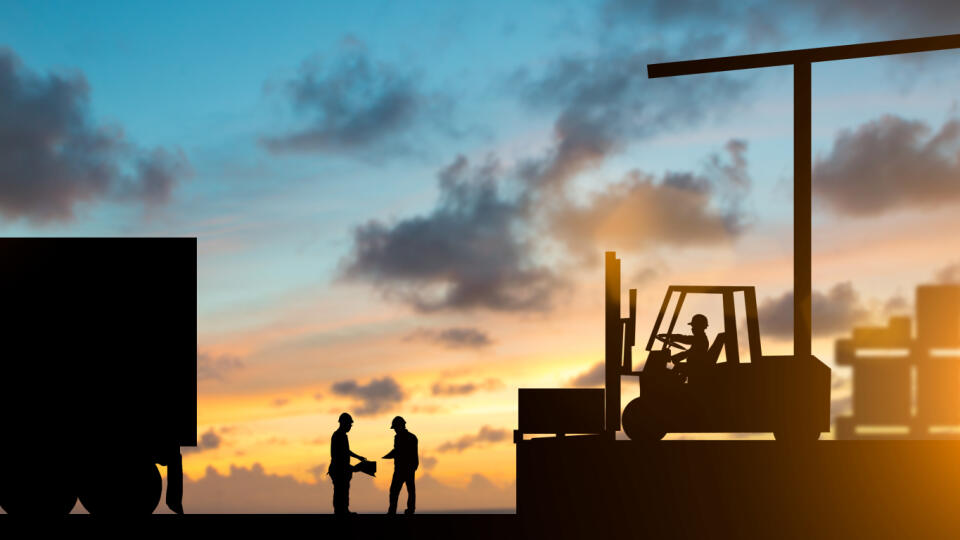 Silhouette,Inspector,Are,Examining,The,Waybill,With,The,Forklift,And
