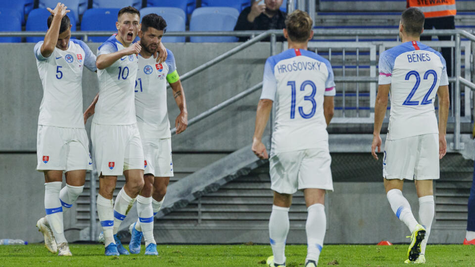 Reprezentácia sa na Tehelné pole vrátila po dlhých rokoch, dohrá však kvalifikáciu v Trnave?