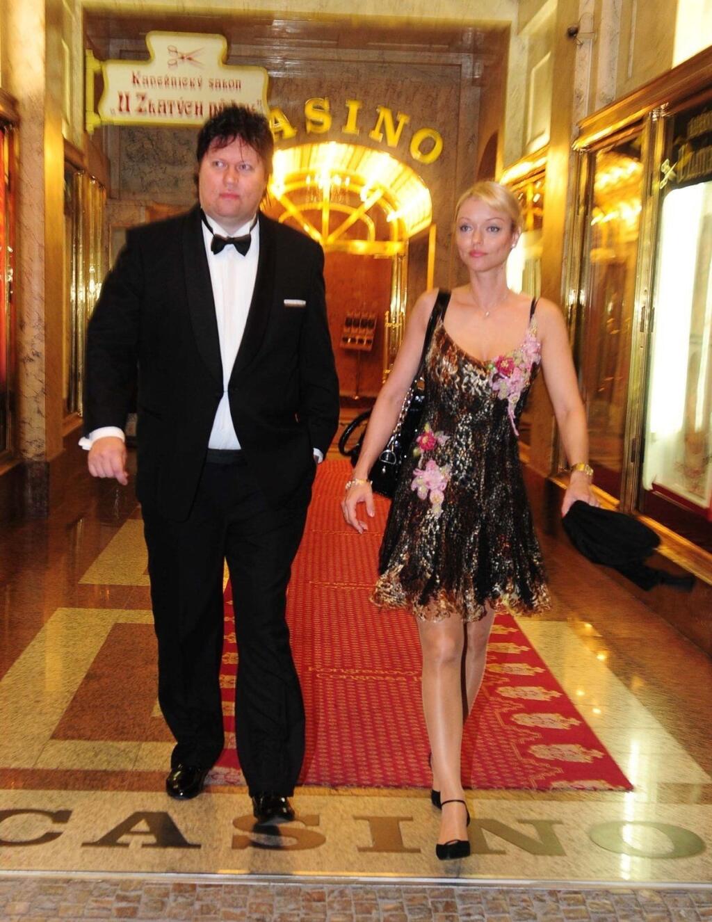Timo Tolkki, Dominika Gottová