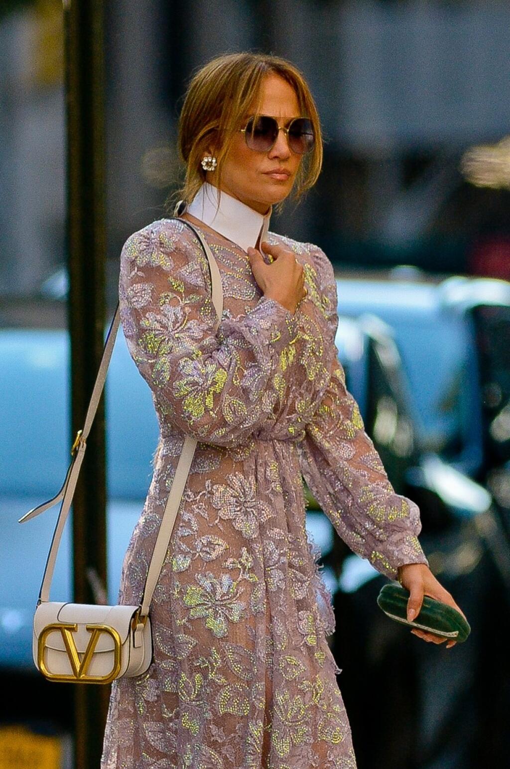 Jennifer Lopez tentoraz stavila na eleganciu.