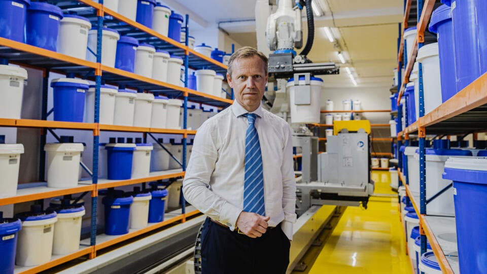 Na snímke Country Manager spoločnosti Nestlé Slovensko Martin Mittner s novou investíciou závodu v Prievidzi do robotizácie.
