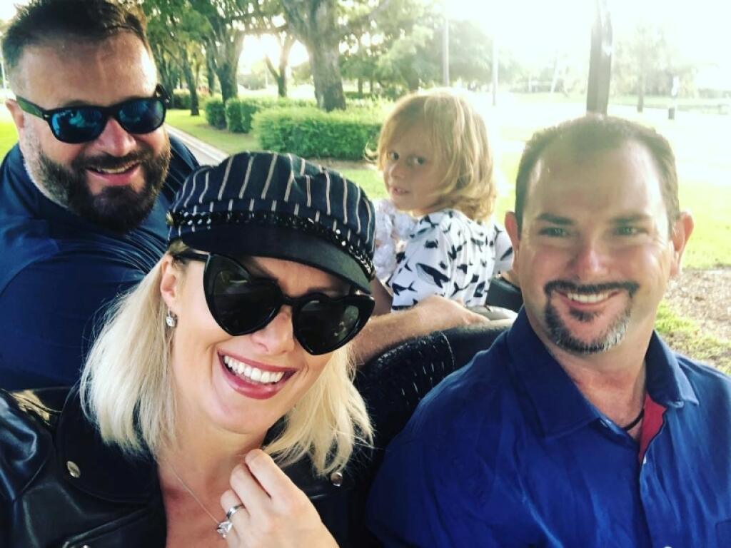 Vášniví golfisti: Aj Roryho manželka a jej syn Šimon milujú golf.