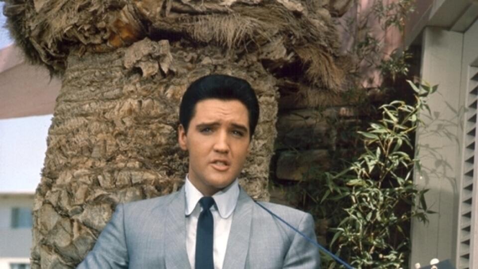 ELVIS
PRESLEY:
Jeho
hviezda
zhasla pred
35 rokmi.