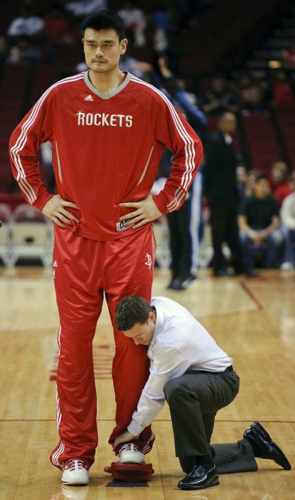 Jao Ming prežil v NBA deväť rokov kariéry.