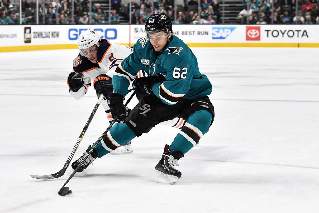 Kevin Labanc má za sebou už päť sezón v drese San Jose Sharks.
