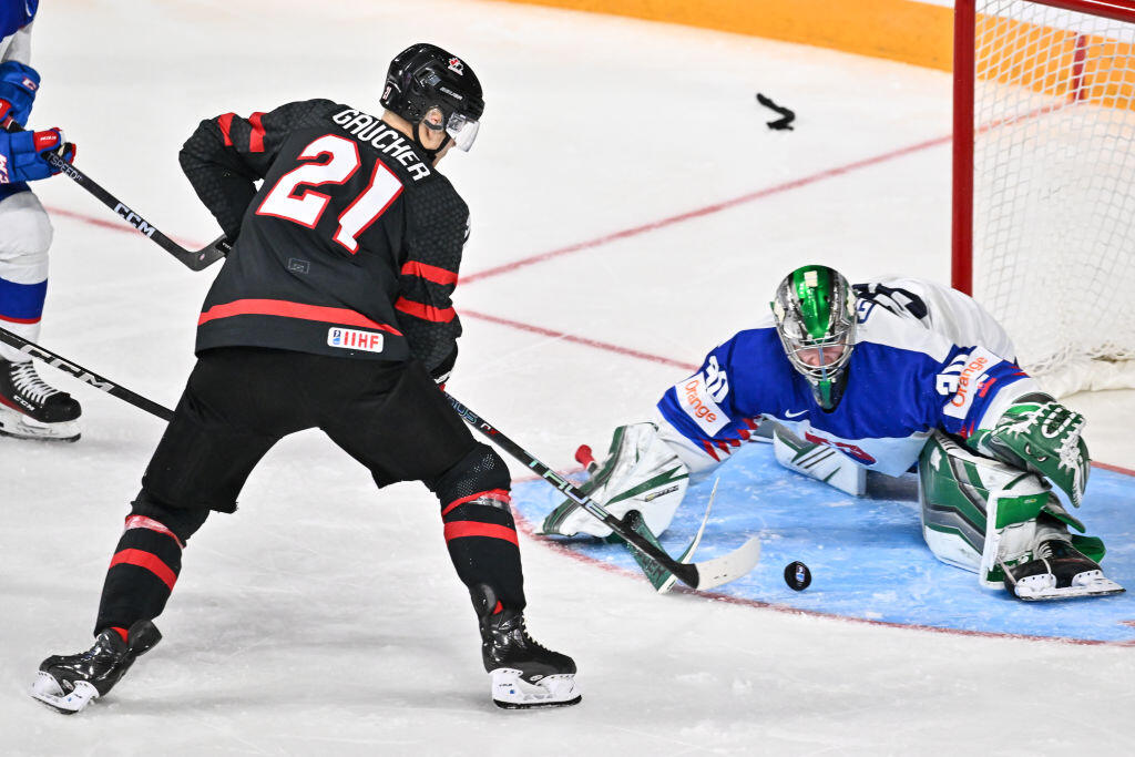 Slovenský brankár Adam Gajan na juniorskom šampionáte čaroval a zaslúžene získal ocenenie najlepšieho brankára turnaja.