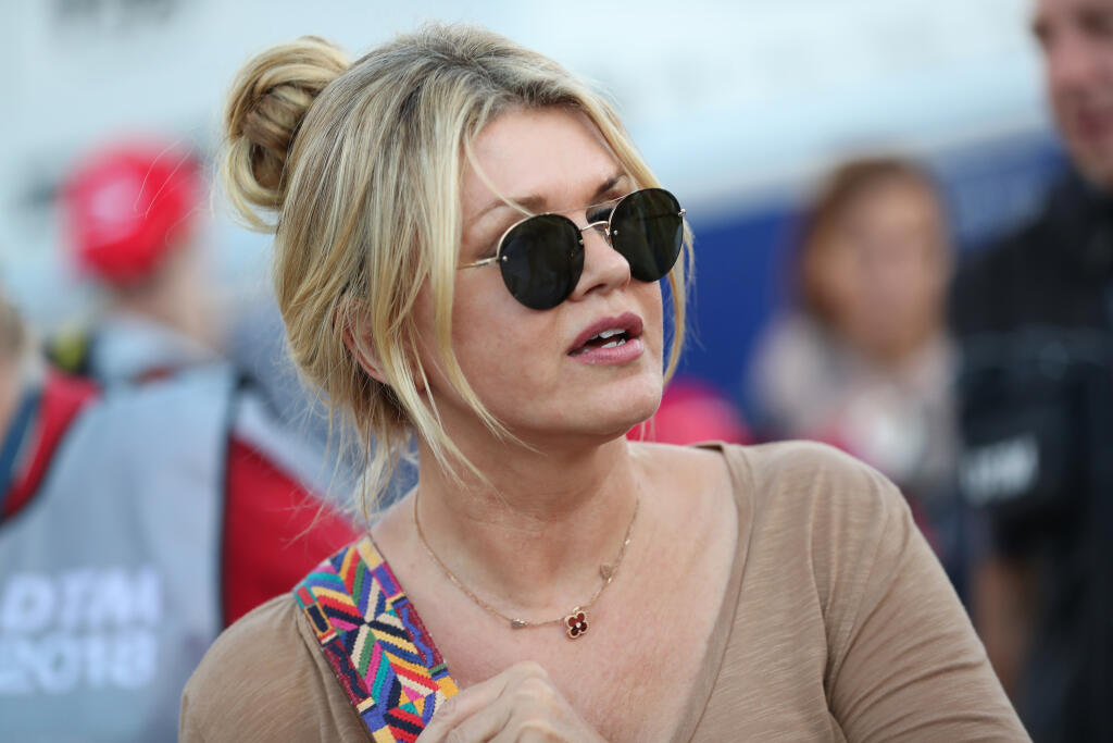 Corinna Schumacherová sa na verejnosti opäť usmievala.