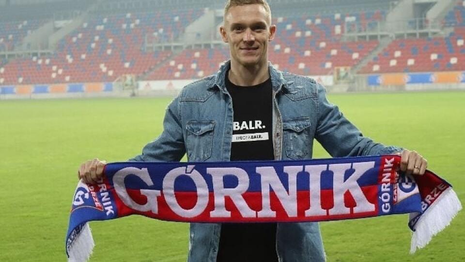 Roman Procházka skompletizoval prestup z Viktorie Plzeň do poľského klubu Górnik Zabrze.