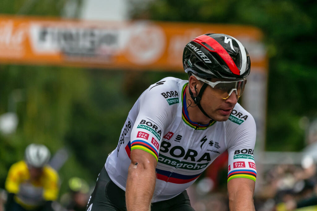 Na snímke je Peter Sagan počas druhej etapy cyklistických pretekov Okolo Slovenska s cieľom v Dolnom Kubíne.
