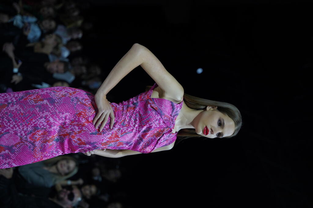 Módna prehliadka Michaely Ľuptákovej na Fashion Live 2022.