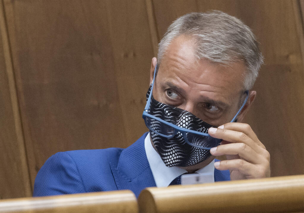 Na snímke poslanec parlamentu Richard Raši (nezaradený) počas 11. schôdze Národnej rady SR v Bratislave 2. septembra 2020. FOTO TASR - Martin Baumann