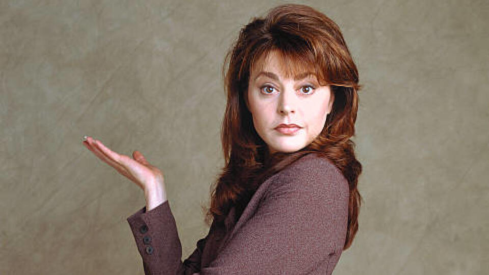 Jane Leeves – Daphne Moon