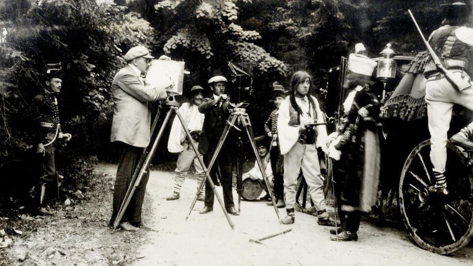 Nakrúcalo sa začiatkom leta 1921 v okolí Blatnice, v Blatnickej a Gaderskej doline, pri Štúrovských vodopádoch, v Necpaloch a Turčianskej Štiavničke.