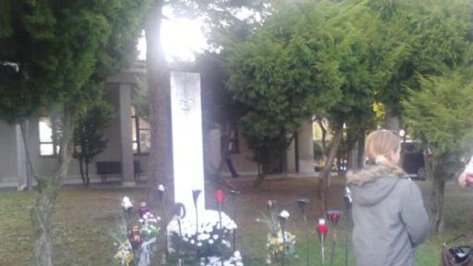 Málokto vie, že pochovať je možné aj potratené dieťa.