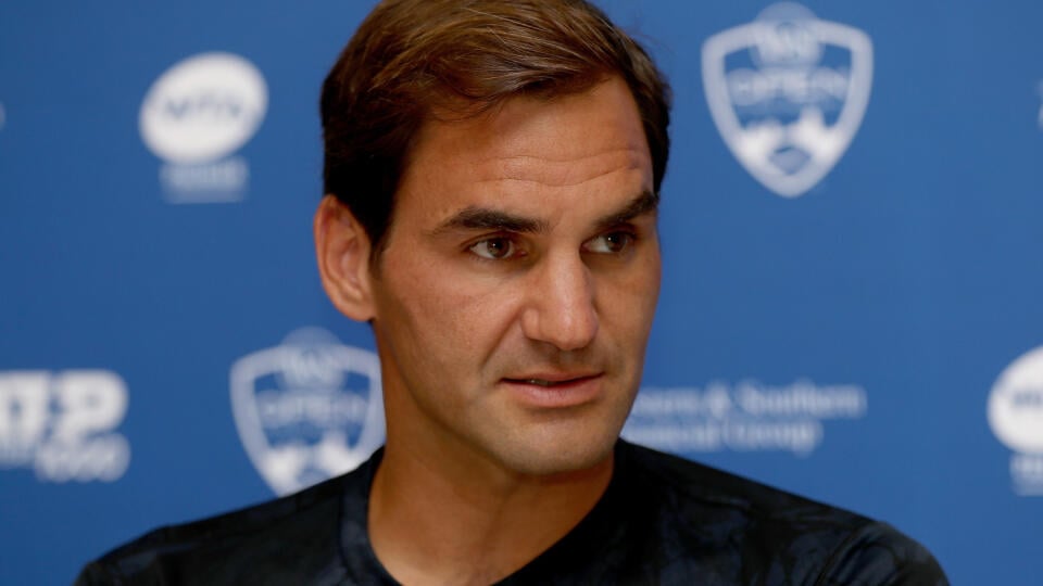 Roger Federer sa k celej kauze zatiaľ nevyjadril.
