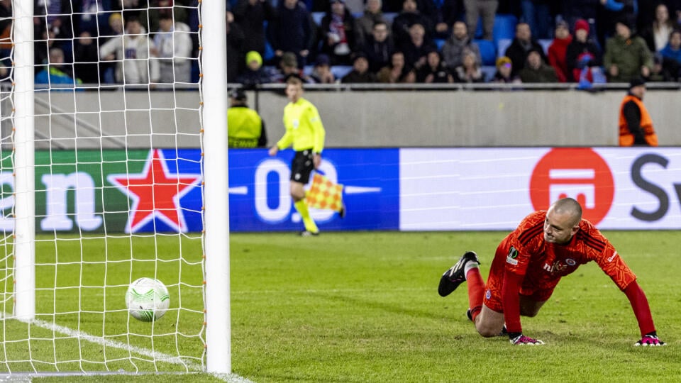 Adrián Chovan v zápase proti Bazileju.