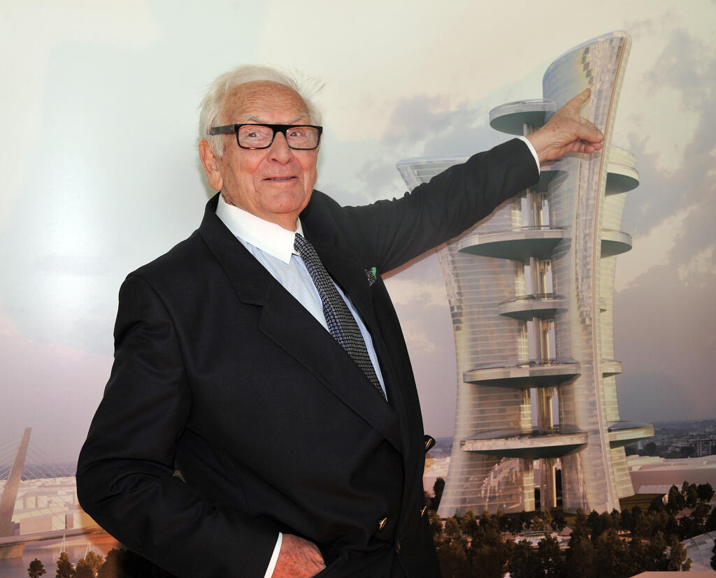 Pierre Cardin