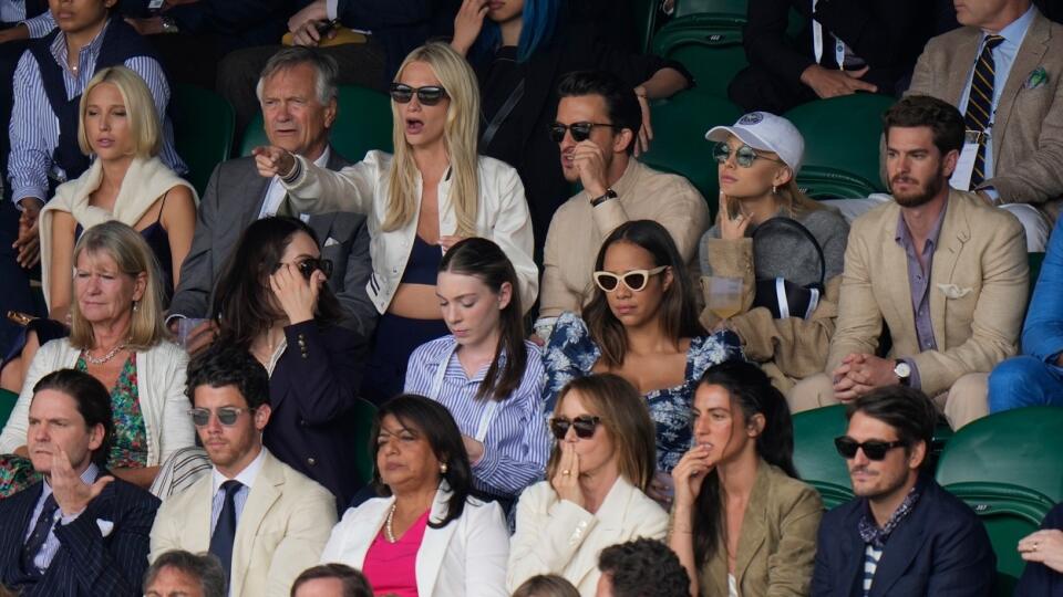 FOTO Celebrity na finále Wimbledonu: Fešák Brad Pitt a títo slávni sa neudržali